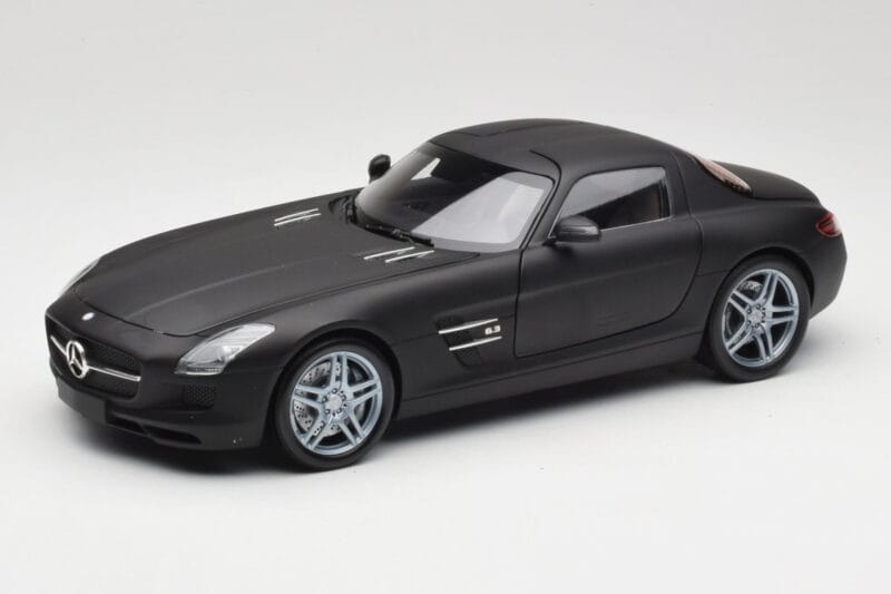 Mercedes SLS AMG C197 Matte Black Minichamps 1:18 100039027 Метал