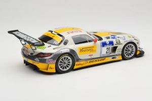 Mercedes SLS AMG GT3 #21 Rowe Racing M. Hartung / N. Heyer ADAC 24 Hours Nurburgring 2013 Minichamps 1:18 151133121 Метал — снимка 2 от 6