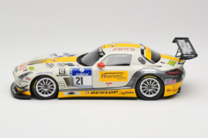 Mercedes SLS AMG GT3 #21 Rowe Racing M. Hartung / N. Heyer ADAC 24 Hours Nurburgring 2013 Minichamps 1:18 151133121 Метал — снимка 3 от 6