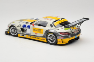 Mercedes SLS AMG GT3 #21 Rowe Racing M. Hartung / N. Heyer ADAC 24 Hours Nurburgring 2013 Minichamps 1:18 151133121 Метал — снимка 5 от 6