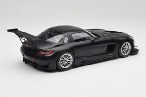 Mercedes SLS AMG GT3 C197 Street Мат Черен Minichamps 1:18 151113101 Метал — снимка 2 от 6