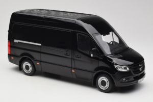 Mercedes Sprinter Черен Norev 1:18 183041 Метал — снимка 6 от 8