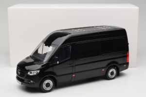 Mercedes Sprinter Черен Norev 1:18 183041 Метал — снимка 8 от 8