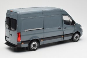 Mercedes Sprinter W907 Синьо-Сиво Norev 1:18 183423 Метал — снимка 3 от 7