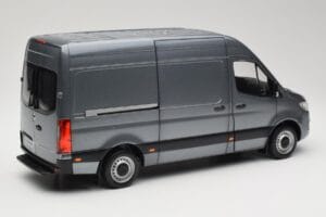 Mercedes Sprinter W907 Ван Selenite Grey Metallic Norev 1:18 B66004163 Метал — снимка 3 от 8