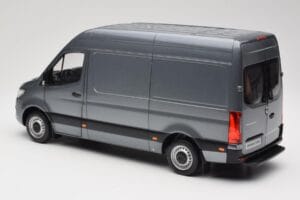 Mercedes Sprinter W907 Ван Selenite Grey Metallic Norev 1:18 B66004163 Метал — снимка 7 от 8