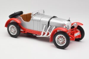 Mercedes SSK Сребърен & Червен Bburago 1:18 3009-M2 Метал — снимка 4 от 6