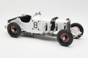Mercedes SSKL R. Caracciola Grosser Preis von Deutschland 1931 CMC 1:18 M-082 Метал — снимка 4 от 6