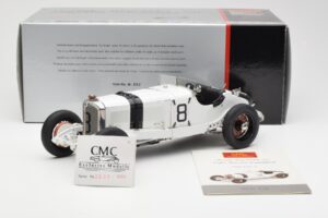 Mercedes SSKL R. Caracciola Grosser Preis von Deutschland 1931 CMC 1:18 M-082 Метал — снимка 6 от 6