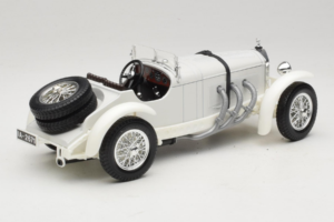 Mercedes SSKL Бял 1931 Bburago 1:18 3002-M2 Метал — снимка 2 от 6