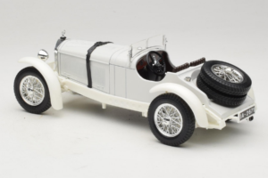 Mercedes SSKL Бял 1931 Bburago 1:18 3002-M2 Метал — снимка 5 от 6