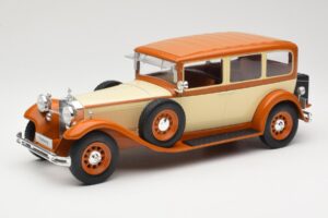 Mercedes Type Nurburg W08 460/460K Бежов MCG 1:18 MCG18034 Метал