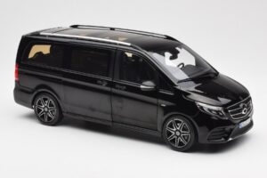 Mercedes V-Class W447 AMG Line Черен Norev 1:18 183860 Метал — снимка 5 от 6