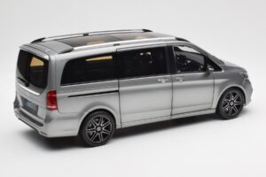 Mercedes V-Class W447 AMG Line Сив Металик Norev 1:18 183488 Метал — снимка 3 от 9