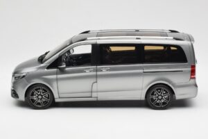 Mercedes V-Class W447 AMG Line Сив Металик Norev 1:18 183488 Метал — снимка 5 от 9