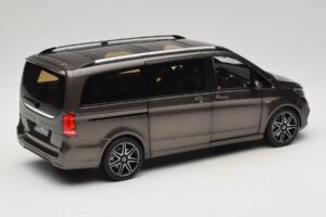Mercedes V-Class W447 AMG Line Indium Grey Norev 1:18 183873 Метал — снимка 3 от 8