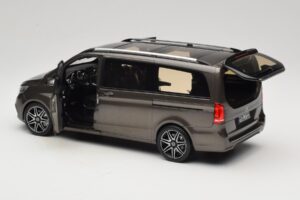 Mercedes V-Class W447 AMG Line Indium Grey Norev 1:18 183873 Метал — снимка 5 от 8
