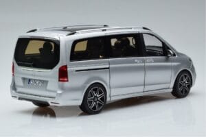 Mercedes V-Class V260 AMG Line Сребрист Norev 1:18 183871 Метал — снимка 3 от 10