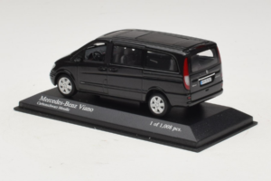 Mercedes Viano Черен Minichamps 1:43 400032210 Метал — снимка 3 от 4
