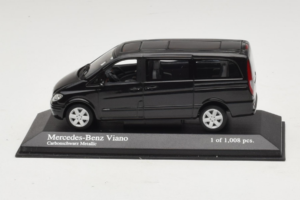 Mercedes Viano Черен Minichamps 1:43 400032210 Метал
