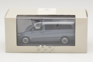 Mercedes Vito W638 Lugano Grey Minichamps 1:43 B67871201 Метал — снимка 4 от 4