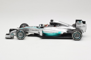 Mercedes W05 #44 L. Hamilton Mercedes AMG Petronas Chinese Grand Prix Winner 2014 Minichamps 1:18 110140244 Метал — снимка 3 от 7
