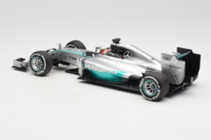 Mercedes W05 #44 L. Hamilton Mercedes AMG Petronas Chinese Grand Prix Winner 2014 Minichamps 1:18 110140244 Метал — снимка 5 от 7
