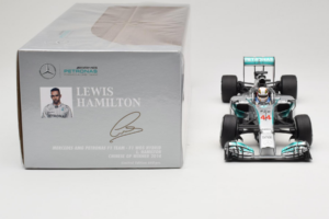 Mercedes W05 #44 L. Hamilton Mercedes AMG Petronas Chinese Grand Prix Winner 2014 Minichamps 1:18 110140244 Метал — снимка 6 от 7