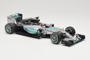 Mercedes W06 #44 L. Hamilton F1 World Champion 2015 Dealer Edition Minichamps 1:18 B66960539 Метал — снимка 4 от 7