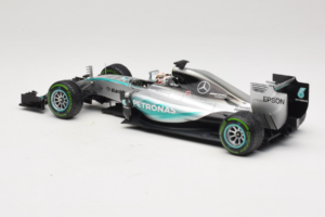 Mercedes W06 #44 L. Hamilton Mercedes AMG Petronas United States Grand Prix Winner World Champion 2015 Minichamps 1:18 110150 — снимка 5 от 7