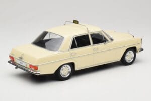Mercedes W115 Бежов Taxi MCG 1:18 MCG18055 Метал — снимка 2 от 6