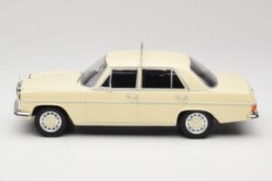 Mercedes W115 Бежов Taxi MCG 1:18 MCG18055 Метал — снимка 3 от 6