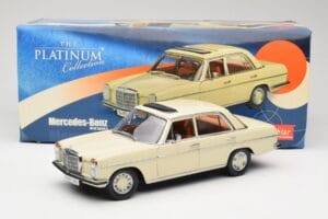 Mercedes W115 Strich 8 Кремав Sun Star 1:18 4581 Метал — снимка 8 от 8