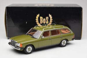 Mercedes W123 200T Cypress Зелен BoS Models 1:18 BOS008 Метал — снимка 6 от 6
