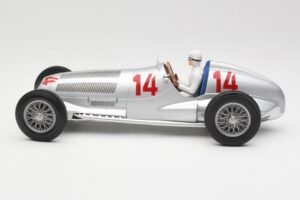 Mercedes W125 #14 Daimler-Benz AG M. von Brauchitsch 2nd Place German GP 1937 Minichamps 1:18 155373114 Метал — снимка 3 от 6