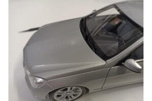 Mercedes E-класа W212 Avantgarde Iridium Сребрист Боя Издание 1 Minichamps 1:18 B66960212-D1 Метал — снимка 8 от 11
