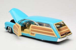 Mercury Merc Woodie Син Hot Wheels 1:18 27806 Метал — снимка 5 от 8