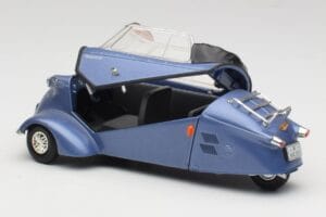 Messerschmitt KR201 Roadster Син Revell 1:18 08966 Метал — снимка 5 от 8