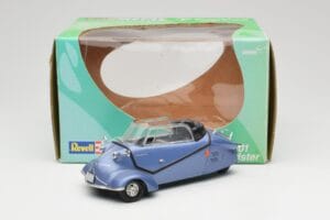 Messerschmitt KR201 Roadster Син Revell 1:18 08966 Метал — снимка 8 от 8
