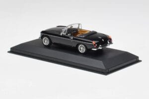 MGB Кабриолет Черен Minichamps 1:43 430131030 Метал — снимка 3 от 4