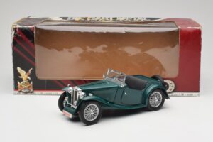 MG TC Midget Shires Green Road Legends 1:18 92468 Метал — снимка 8 от 8
