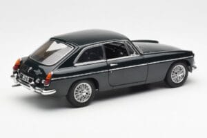 MGB GT Mk2 Coupe Racing Зелен AUTOart 1:18 76602 Метал — снимка 3 от 8