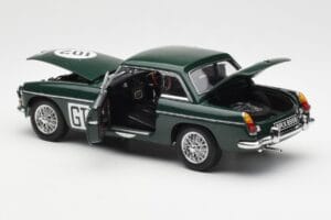 MGB GT Mk2 Nurburgring Зелен AUTOart 1:18 86781 Метал — снимка 5 от 8