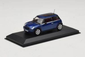 Mini Cooper Синьо Minichamps 1:43 MINI009 Метал — снимка 2 от 5