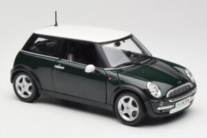 Mini Cooper Mk7 Зелен Maisto 1:18 7271336 Метал — снимка 6 от 8