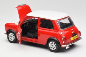 Mini Cooper Червен Bburago 1:18 3379 Метал — снимка 5 от 8