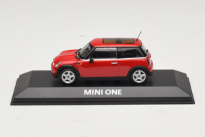 Mini Cooper Червен Minichamps 1:43 MINI010 Метал