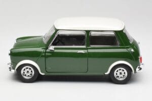 Mini Cooper S British Racing Зелен & Old English Бял Solido 1:18 8021 Метал — снимка 4 от 8