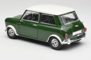 Mini Cooper S British Racing Зелен & Old English Бял Solido 1:18 8021 Метал — снимка 7 от 8