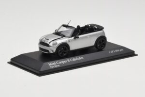 Mini Cooper S R57 Кабриолет Сребрист Minichamps 1:43 431138830 Метал — снимка 2 от 6